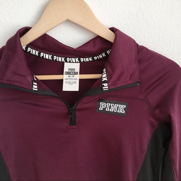 ❤️SALE❤️ Maroon black activewear zip long sleeve - Picture 2 of 3